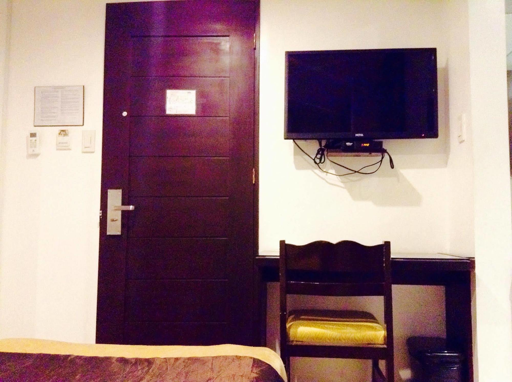 Gervasia Hotel Makati Makati City Zewnętrze zdjęcie