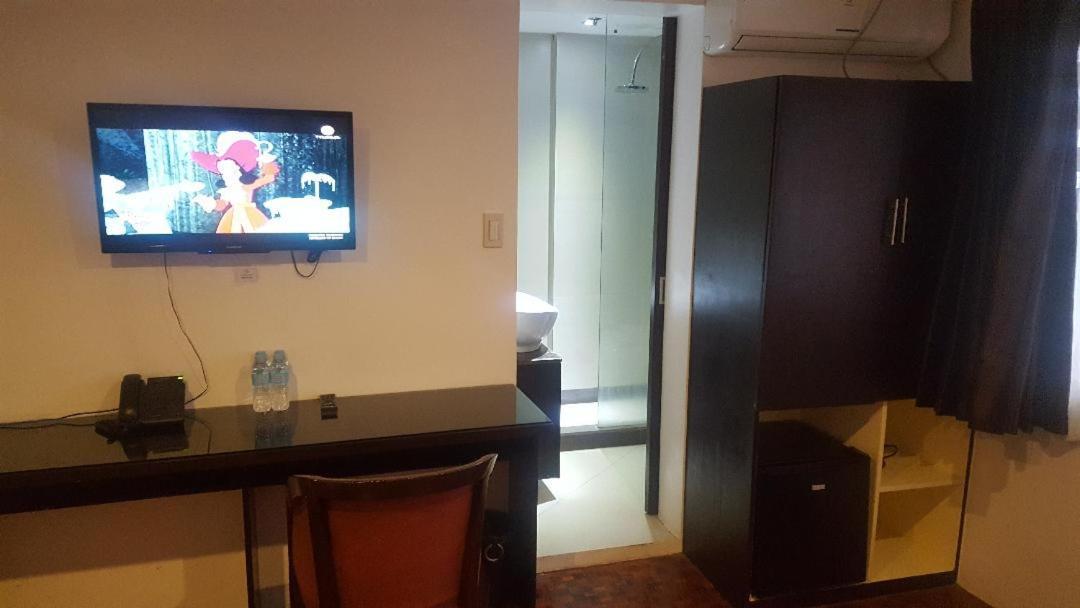 Gervasia Hotel Makati Makati City Zewnętrze zdjęcie